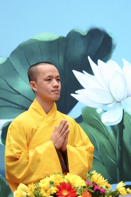 Dharma talk “How to live happily” - Previous to the 95th Seven-Day Retreat