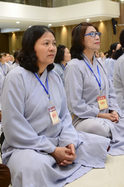 Dharma talk “How to live happily” - Previous to the 95th Seven-Day Retreat