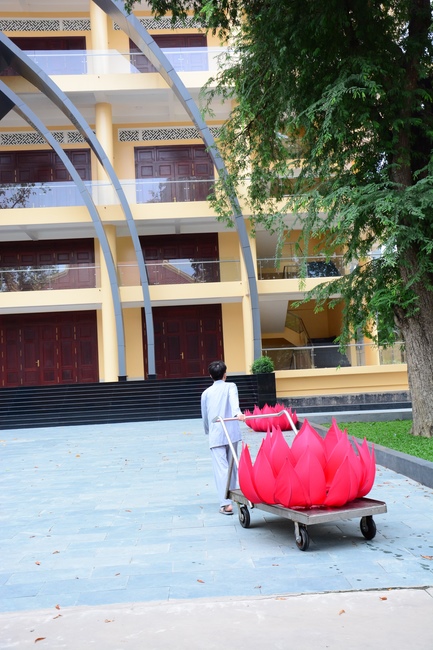 Affairs preparing for Amitabha Buddha’s Birthday