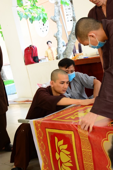 Affairs preparing for Amitabha Buddha’s Birthday