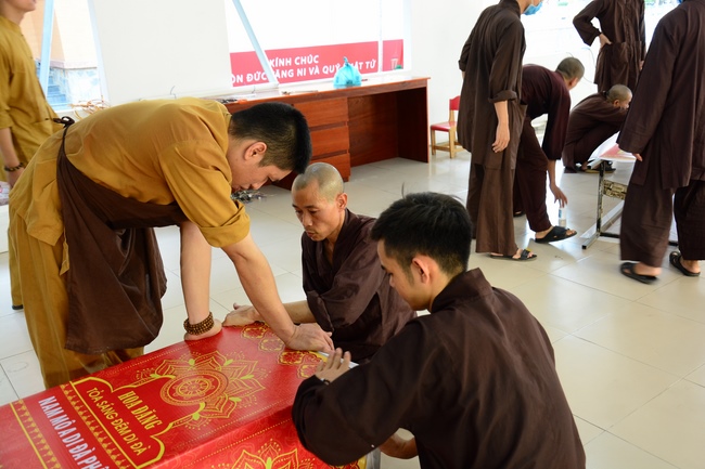 Affairs preparing for Amitabha Buddha’s Birthday