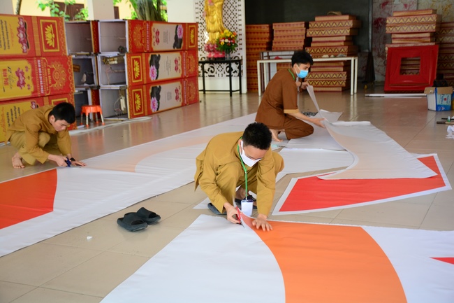 Affairs preparing for Amitabha Buddha’s Birthday