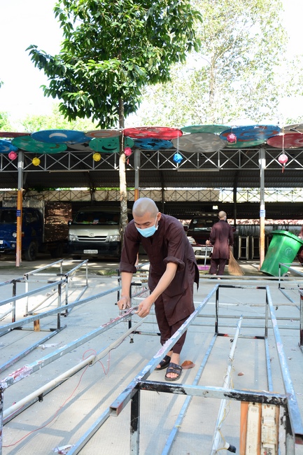 Affairs preparing for Amitabha Buddha’s Birthday
