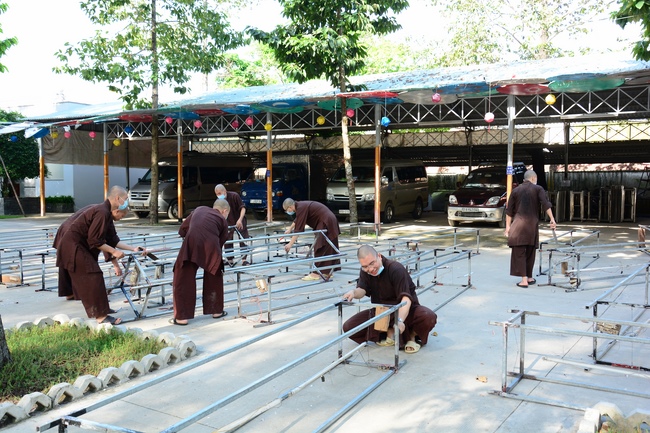 Affairs preparing for Amitabha Buddha’s Birthday