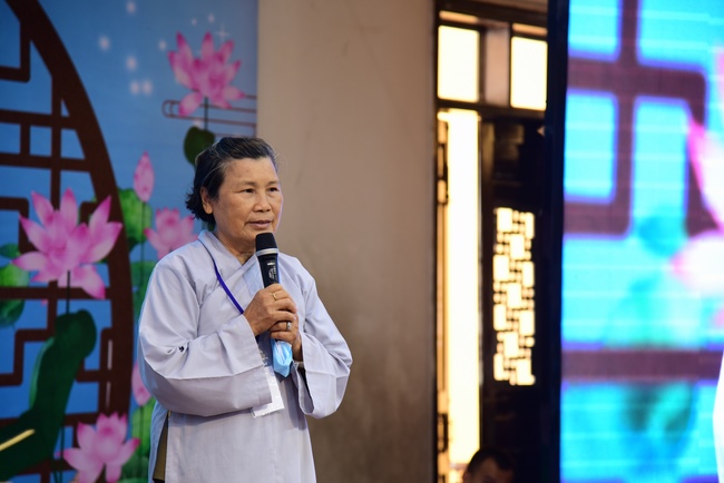 Opening the 95th Seven-Day Retreat