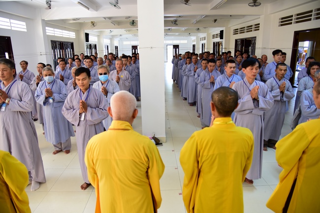 Dharma Talk “Listenning” – The 95th Seven-Day Retreat.