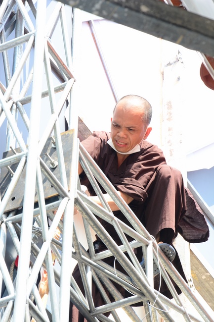 Affairs preparing for the Amitabha Buddha’s Birthday (part 2)