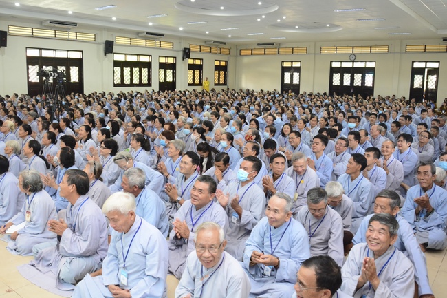Dharma Talk “Choices” – The 95th Seven-Day Retreat.