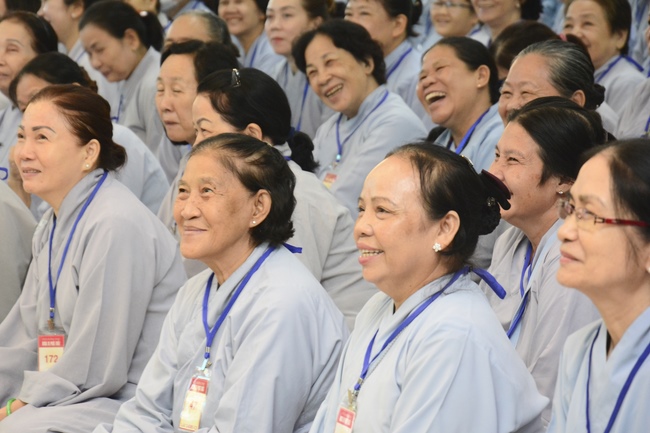 Dharma Talk “Choices” – The 95th Seven-Day Retreat.