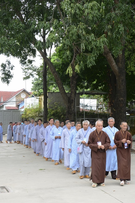 Dharma Talk “Choices” – The 95th Seven-Day Retreat.