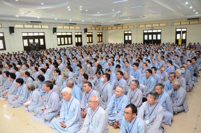 Dharma Talk “Choices” – The 95th Seven-Day Retreat.