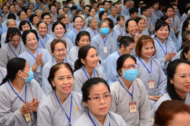 Dharma Talk “When still breathing and living, we still practice” – The 95th Seven-Day Retreat.