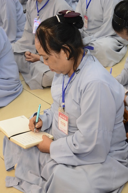 Dharma Talk “When still breathing and living, we still practice” – The 95th Seven-Day Retreat.