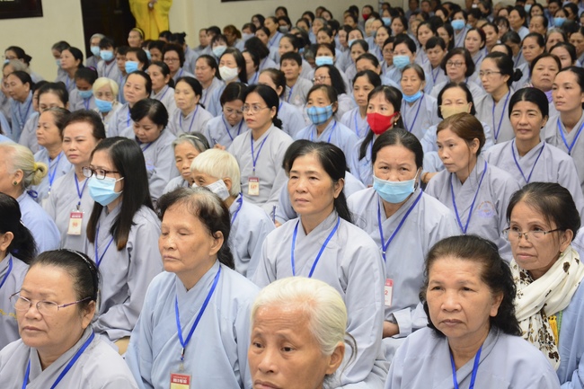 Dharma Talk “When still breathing and living, we still practice” – The 95th Seven-Day Retreat.