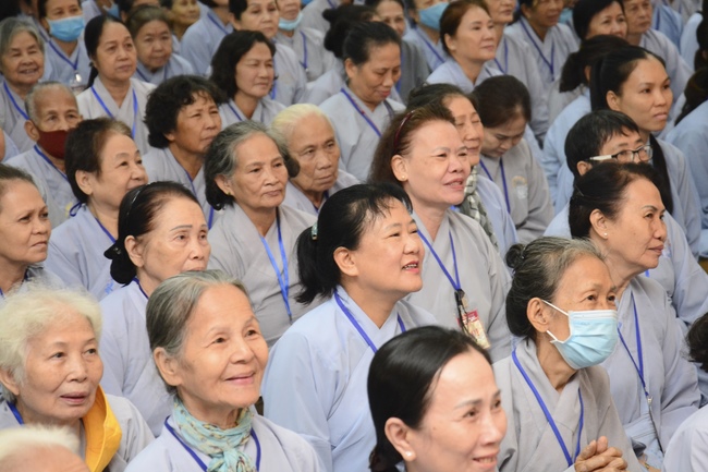 Dharma Talk “When still breathing and living, we still practice” – The 95th Seven-Day Retreat.