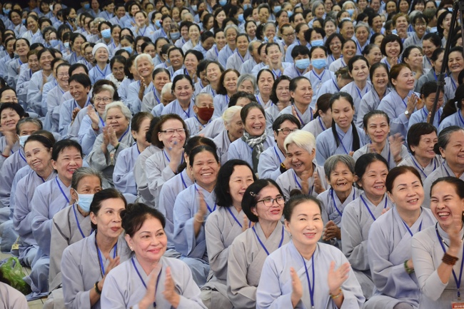 Dharma Talk “When still breathing and living, we still practice” – The 95th Seven-Day Retreat.