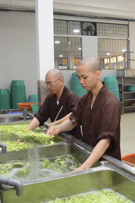 Dharma Talk “When still breathing and living, we still practice” – The 95th Seven-Day Retreat.