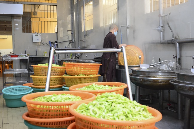 Dharma Talk “When still breathing and living, we still practice” – The 95th Seven-Day Retreat.