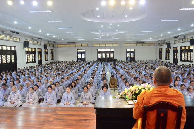 Dharma Talk “When still breathing and living, we still practice” – The 95th Seven-Day Retreat.