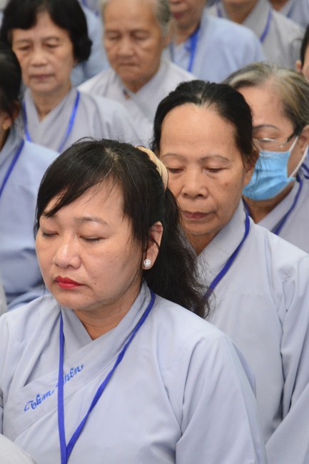 Dharma Talk “When still breathing and living, we still practice” – The 95th Seven-Day Retreat.