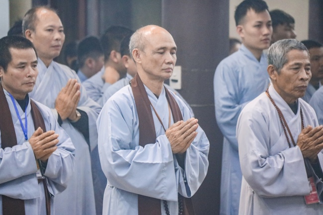 Lễ quy y Tam bảo, chùa Hòa Phúc, Hà Nội