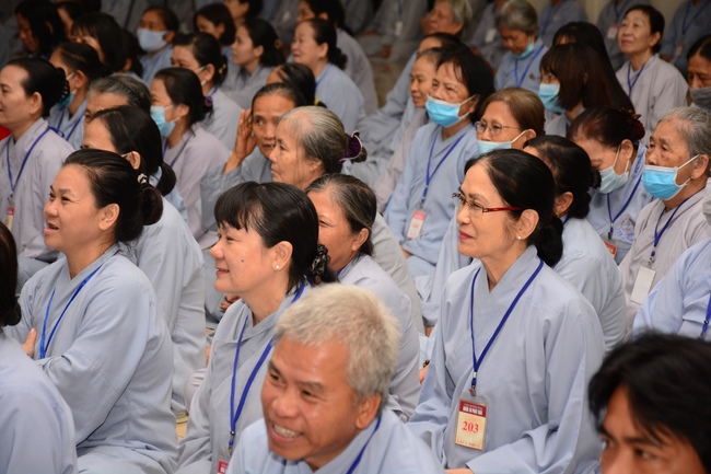 Dharma Talk “Coming and going is impermanent” – the 95th Seven-Day Retreat.