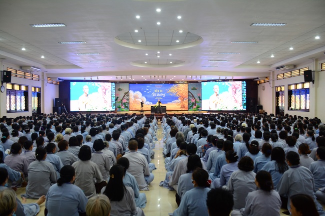 Dharma Talk “Coming and going is impermanent” – the 95th Seven-Day Retreat.