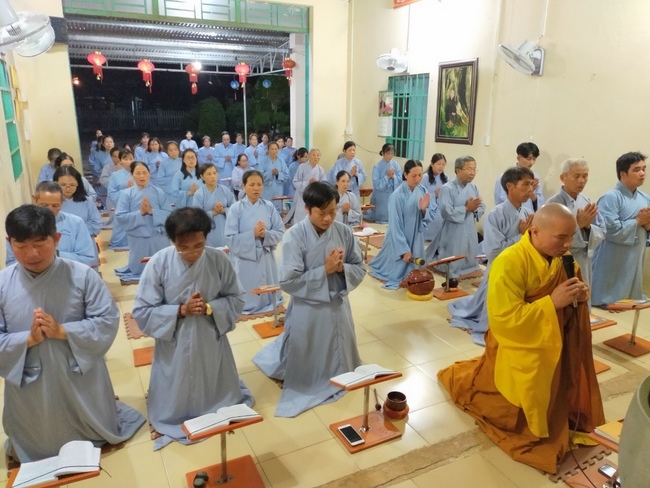 Repentant Ceremony at Suoi Phap Pagoda, Tay Ninh
