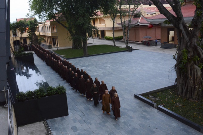 The 1st Retreat “Returning to Origin”