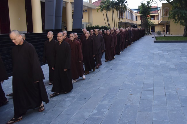 The 1st Retreat “Returning to Origin”