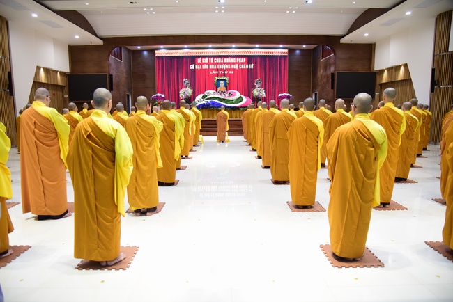 The 1st Retreat “Returning to Origin”