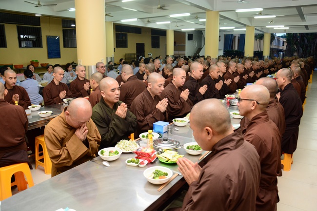 The 1st Retreat “Returning to Origin”