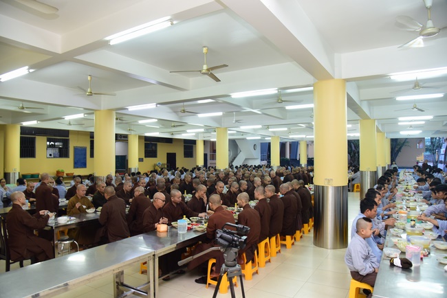 The 1st Retreat “Returning to Origin”