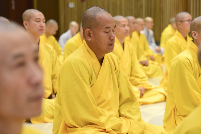 The 1st Retreat “Returning to Origin”