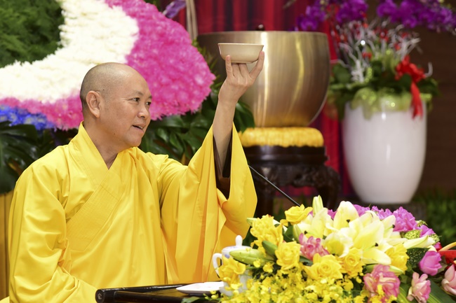 The 1st Retreat “Returning to Origin”