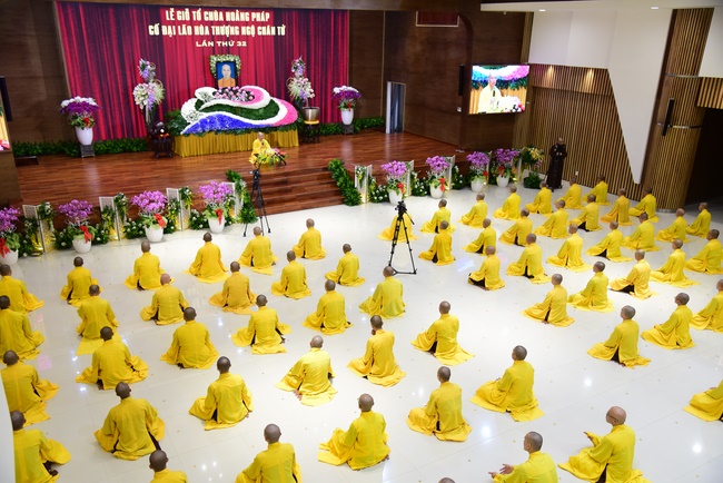 The 1st Retreat “Returning to Origin”