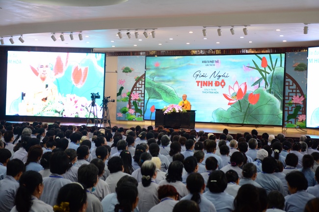 Dharma Talk Interpreting suspicions about Pureland Sect - The 95th Seven-Day Retreat.