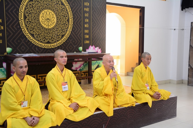 Dharma Talk Interpreting suspicions about Pureland Sect - The 95th Seven-Day Retreat.