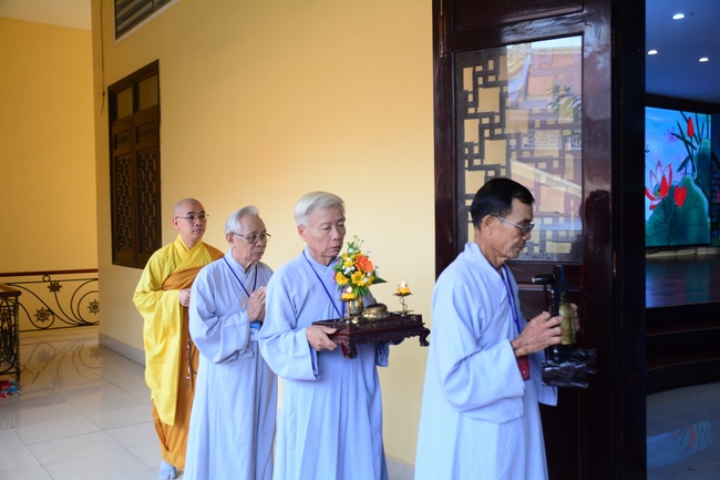 Dharma Talk Interpreting suspicions about Pureland Sect - The 95th Seven-Day Retreat.