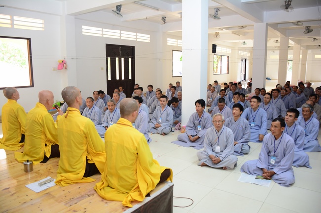 Dharma Talk Interpreting suspicions about Pureland Sect - The 95th Seven-Day Retreat.
