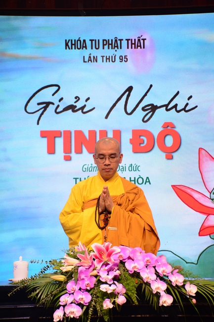 Dharma Talk Interpreting suspicions about Pureland Sect - The 95th Seven-Day Retreat.