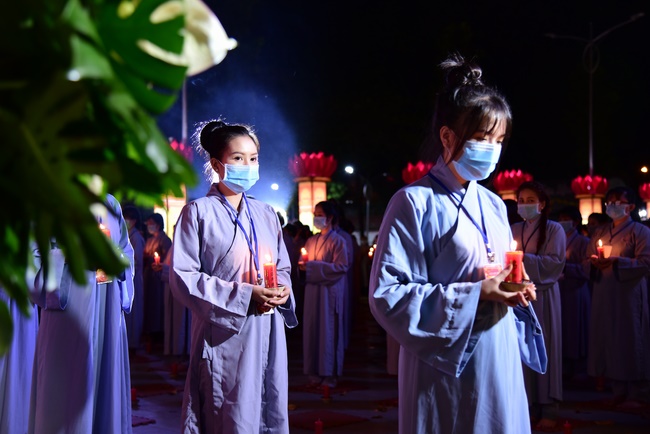 Impressed night of Amitabha Buddha's Birthday