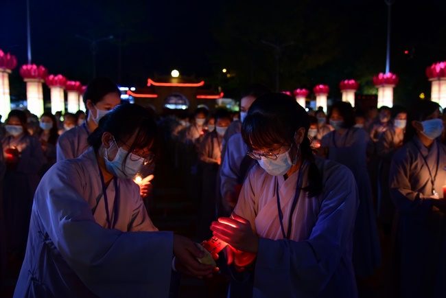 Impressed night of Amitabha Buddha's Birthday