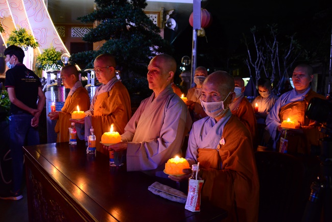 Impressed night of Amitabha Buddha's Birthday