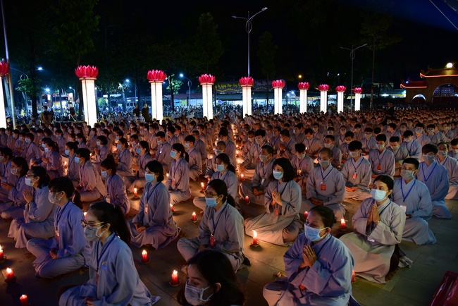 Impressed night of Amitabha Buddha's Birthday