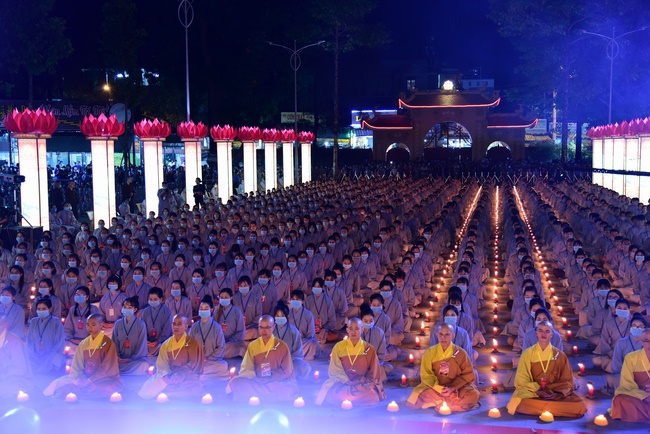 Impressed night of Amitabha Buddha's Birthday