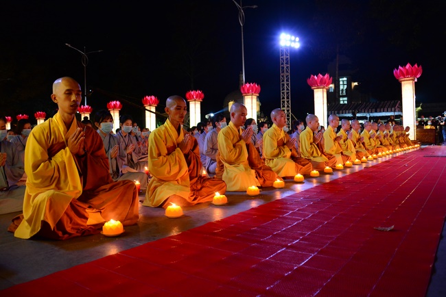 Impressed night of Amitabha Buddha's Birthday