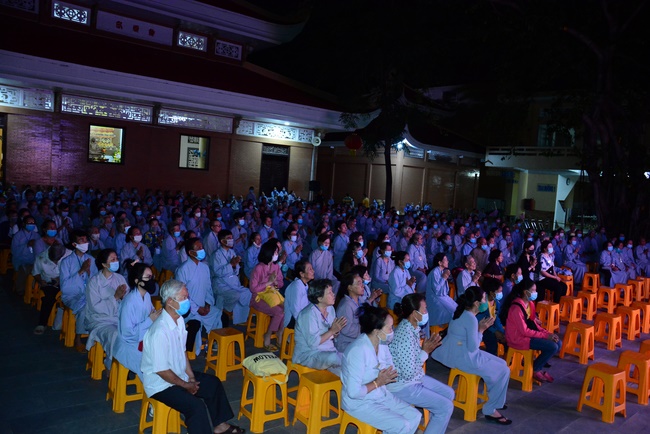 Impressed night of Amitabha Buddha's Birthday