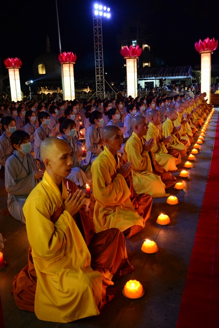 Impressed night of Amitabha Buddha's Birthday