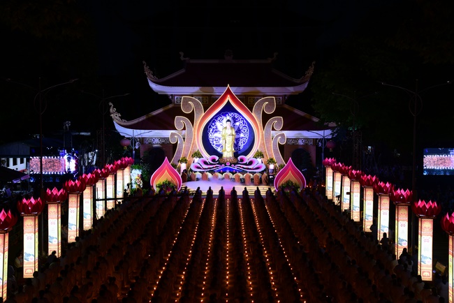 Impressed night of Amitabha Buddha's Birthday